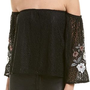 Lace off the shoulder top - Cupcakes & Cashmere size S